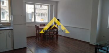 3-стаен Тухла в кв.Смирненски